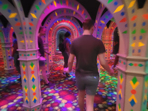 Tourist Attraction «Amazing Mirror Maze», reviews and photos, 353 N E Ct, Bloomington, MN 55425, USA