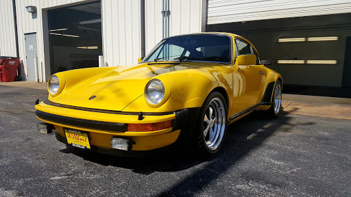 Used Car Dealer «Premier Sports Cars», reviews and photos, 1950 E Chestnut Expy, Springfield, MO 65802, USA