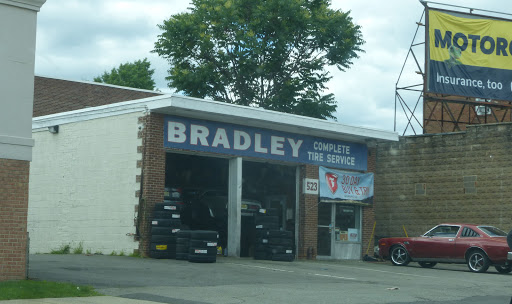 Tire Shop «Bradley Tire Services», reviews and photos, 523 Washington Ave, Belleville, NJ 07109, USA