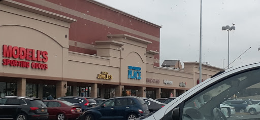 Movie Theater «AMC Bay Plaza Cinema 13», reviews and photos, 2210 Bartow Ave, Bronx, NY 10475, USA