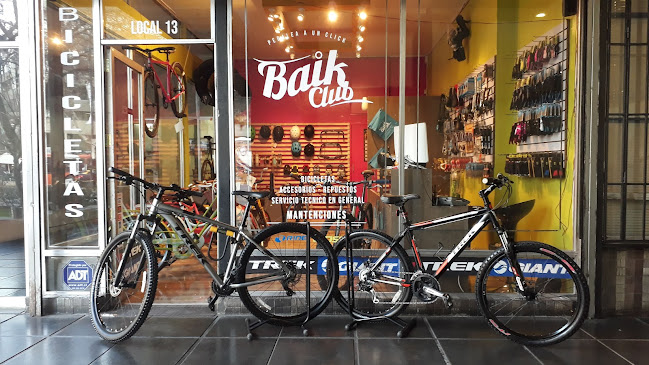 Opiniones de bike club providencia en Providencia - Tienda de bicicletas