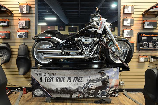 Harley-Davidson Dealer «Appleton Harley-Davidson®», reviews and photos, 2501 Highway 41A Byp B, Clarksville, TN 37043, USA