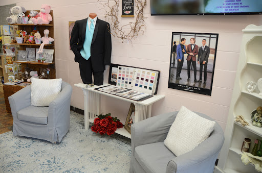 Florist «Artistic Floral», reviews and photos, 878 W Eads Pkwy, Lawrenceburg, IN 47025, USA