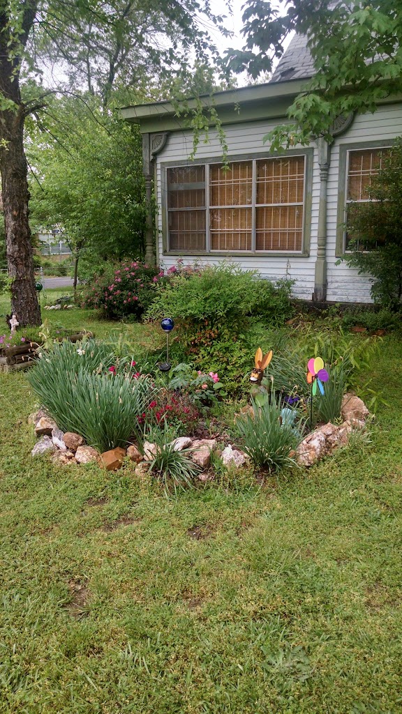 Highmaintenance Day Spa & Sln 72204