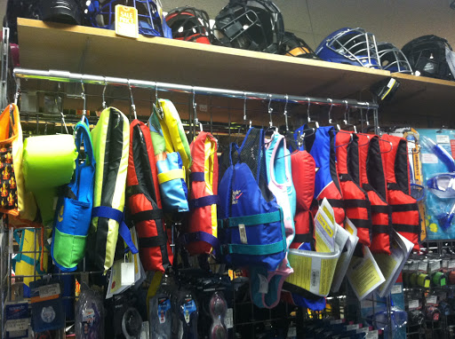 Sporting Goods Store «Play It Again Sports», reviews and photos, 15 S Main St, West Hartford, CT 06107, USA