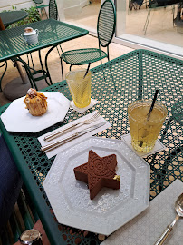 Plats et boissons du Café Café Dior à Paris - n°1