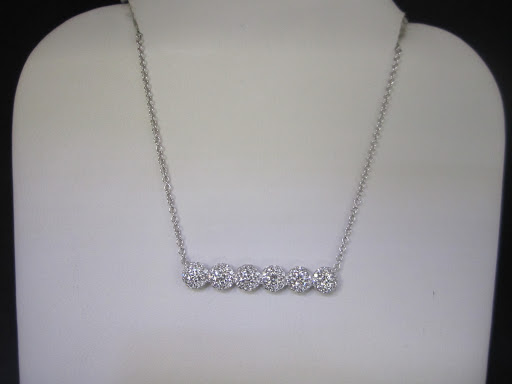 Jewelry Store «MCJ Jewelers», reviews and photos, 1006 Weiland Rd, Buffalo Grove, IL 60089, USA