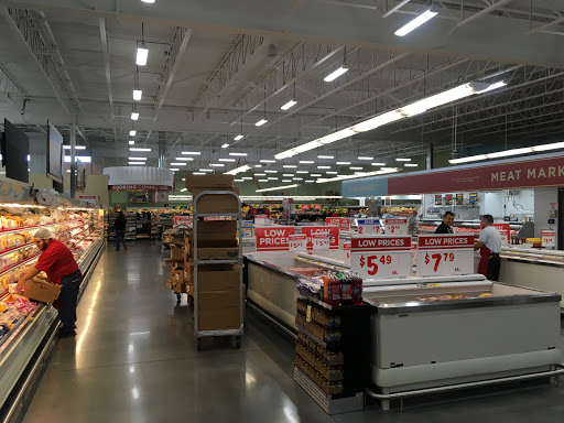 Grocery Store «H-E-B Grocery», reviews and photos, 20311 Champion Forest Dr, Spring, TX 77379, USA