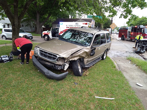 Lawyer «Ben Abbott & Associates», reviews and photos