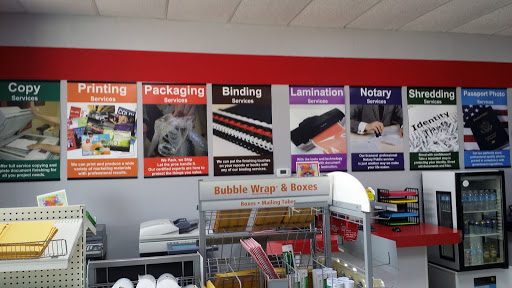 Shipping and Mailing Service «Pack & Ship Mail Center», reviews and photos, 18482 Kuykendahl Rd, Spring, TX 77379, USA