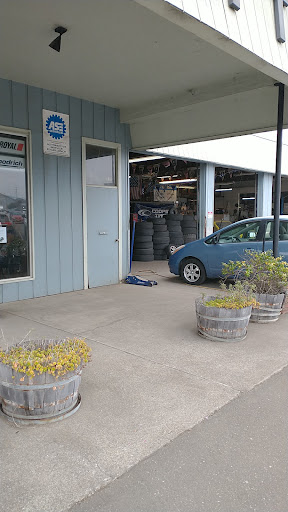 Tire Shop «North Coast Tire», reviews and photos, 440 S Main St, Fort Bragg, CA 95437, USA