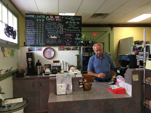 Whistle Stop Java Shop, 400 4th St W, Milan, IL 61264, USA, 