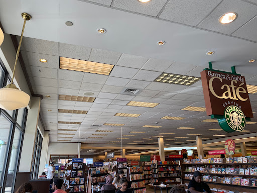 Book Store «Barnes & Noble», reviews and photos, 1156 US-46, Woodland Park, NJ 07424, USA