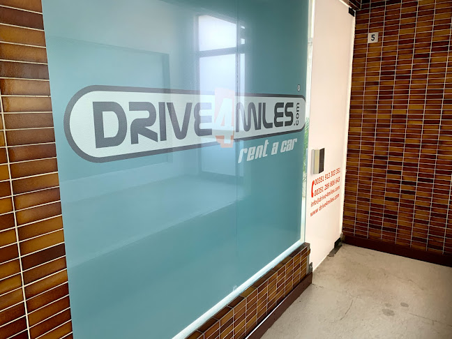 Drive4Miles Rent a Car - Agência de aluguel de carros