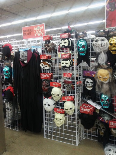 Thrift Store «Savers», reviews and photos, 230 W Virginia St #50, Crystal Lake, IL 60014, USA