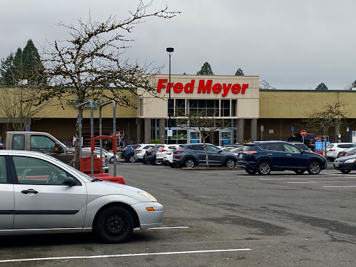 Grocery Store «Fred Meyer», reviews and photos, 11565 SW Pacific Hwy, Tigard, OR 97223, USA