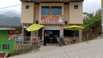 La Leña Restaurant y Hospedaje