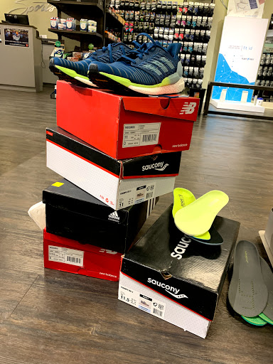 Running Store «Fleet Feet Sports Durham», reviews and photos, 6807 Fayetteville Rd #105, Durham, NC 27713, USA