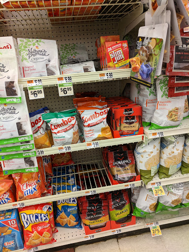 Grocery Store «Stop & Shop», reviews and photos, 1128 Mineral Spring Ave, North Providence, RI 02904, USA