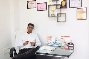 Dr Asif Iqbal, Mumbai Dental Clinic, Ranchi image