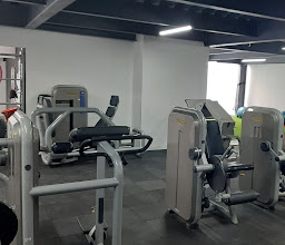 Black gym photo