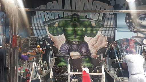Gym «Iron Addicts Gym», reviews and photos, 2226 Cerritos Ave, Signal Hill, CA 90755, USA