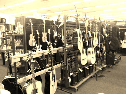 Book Store «Bookmans Mesa Entertainment Exchange», reviews and photos, 1056 S Country Club Dr, Mesa, AZ 85210, USA