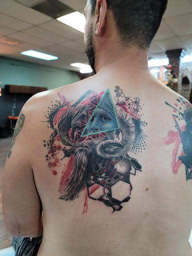 Tattoo Shop «House of Pain Tattoo», reviews and photos, 11335 Montwood Dr, El Paso, TX 79936, USA