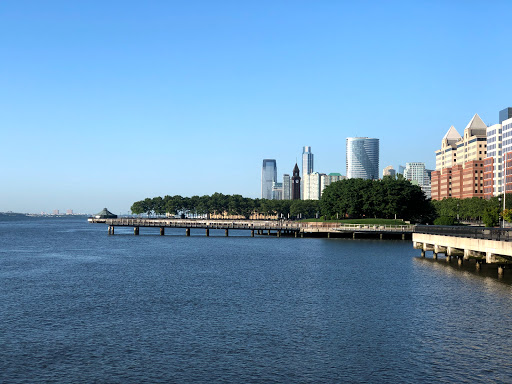 Park «Sinatra Park», reviews and photos, Sinatra Dr, Hoboken, NJ 07030, USA