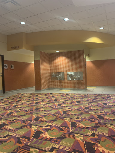 Movie Theater «AMC Showplace Niles 12», reviews and photos, 301 Golf Mill Ctr, Niles, IL 60714, USA