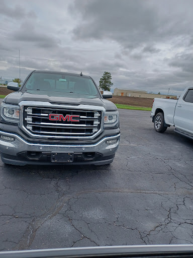 Car Dealer «Wes Finch Auto Plaza Inc», reviews and photos, 410 West St, Grinnell, IA 50112, USA