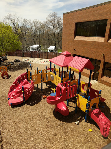 Community Center «Kaplen JCC on the Palisades», reviews and photos, 411 E Clinton Ave, Tenafly, NJ 07670, USA