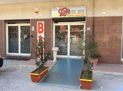 Eni Stazione di Servizio - Bar Tavola Calda e-cafe' Corso Pietro Ascolese, 18, 83025 Montoro AV, Italia