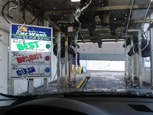 Car Wash «Brown Bear Car Wash», reviews and photos, 3724 Factoria Blvd SE, Bellevue, WA 98006, USA