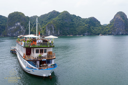 Cat Ba Panorama Travel