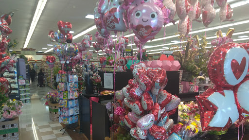 Supermarket «Stater Bros. Markets», reviews and photos, 2841 Mary St, Riverside, CA 92506, USA