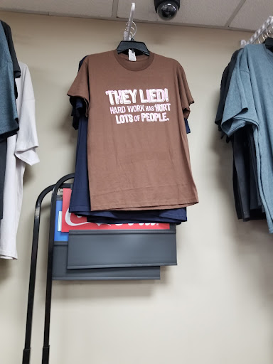 Truck Stop «FuelMaster of America - AMBEST Truck Stop», reviews and photos, 1534 IN-1, Cambridge City, IN 47327, USA