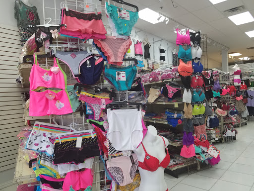 Clothing Store «Top Fashion Y Wholesale», reviews and photos, 11526 Harry Hines Blvd Suite 109, Dallas, TX 75229, USA