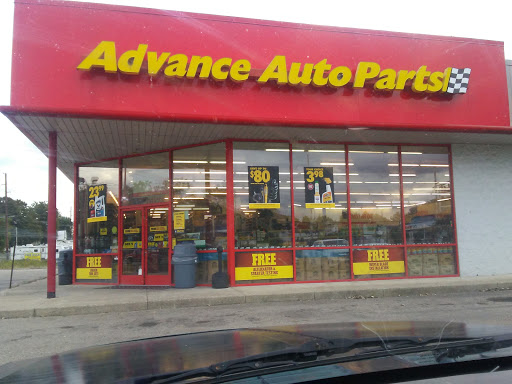 Auto Parts Store «Advance Auto Parts», reviews and photos, 31 Clark St, Wilmington, OH 45177, USA