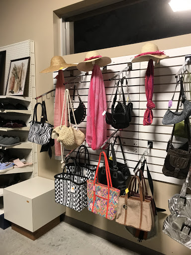 Thrift Store «Dakota Boys and Girls Ranch Thrift Store», reviews and photos, 619 13th Ave E, West Fargo, ND 58078, USA