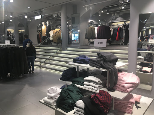 H&M