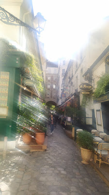 saint germain des prés à Paris
