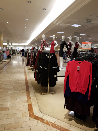 Department Store «Lord & Taylor», reviews and photos, 5065 Main St, Trumbull, CT 06611, USA