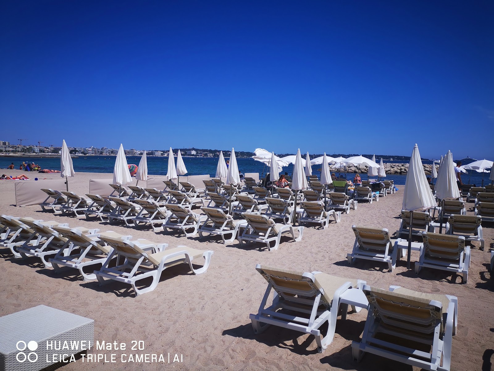 Zdjęcie Golfe Juan beach obszar udogodnień