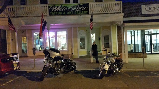 Tattoo Shop «White Lotus Tattoo & Fine Art», reviews and photos, 59 Main St, Toms River, NJ 08753, USA