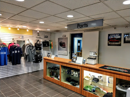 Volkswagen Dealer «Fairfax Volkswagen», reviews and photos, 11050 Fairfax Blvd, Fairfax, VA 22030, USA