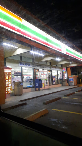 Convenience Store «7-Eleven», reviews and photos, 1308 N 30th St, Renton, WA 98056, USA