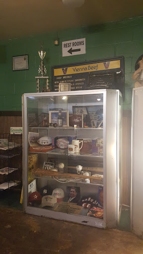 American Restaurant «The Hot Dog Shop», reviews and photos, 6405 Brittmoore Rd #16, Houston, TX 77041, USA