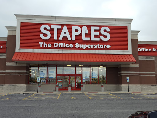 Staples, 1551 W Algonquin Rd, Rolling Meadows, IL 60008, USA, 