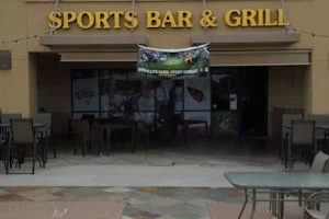 McMashers Sports Bar & Grill image